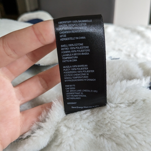 💙Urban Outfitters comfy coat - Picture 9 of 10